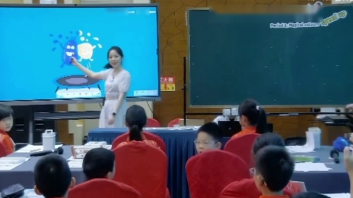 Unit 8 Colours -译林版英语三年级