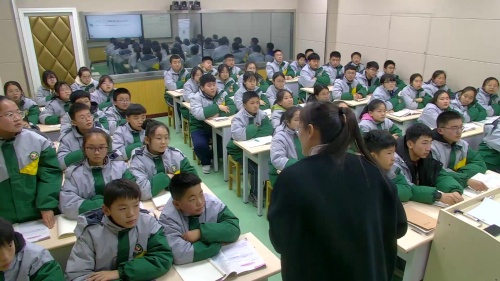 《多边形的内角和》人教版七年级数学课堂实录教学视频