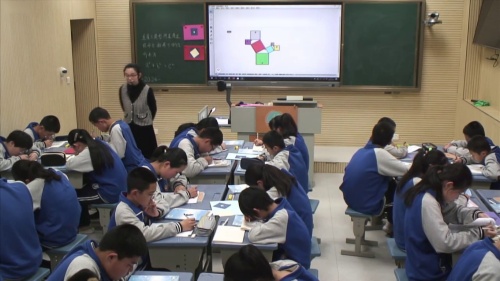 《等腰三角形（3）》鲁教版七年级数学下册2024课堂实录教学视频