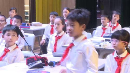 《Unit 3 Myfriends Read and Write-》人教版第12届四上英语优质课观摩视频