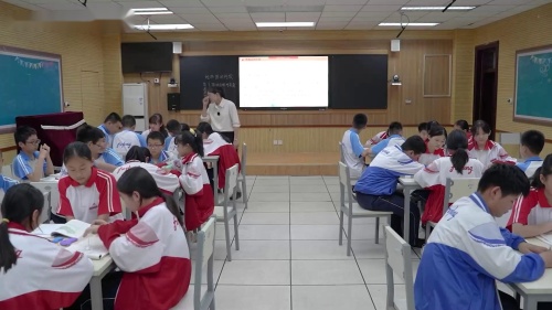 《地球的运动–地球的公转》2024优