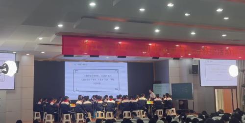 《劳动创造人生价值——“手”护者》部编版七上道德与法治2025研讨课视频