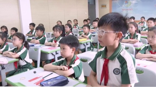 《疯狂超市第二课时》北师大版二上数学跨学科2025研讨课视频