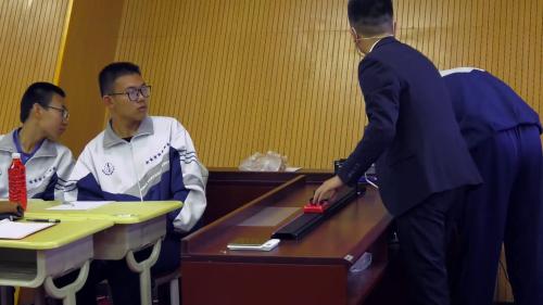 《动量》人教版高二物理新课标研讨课视频