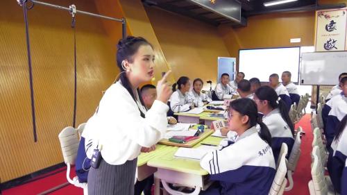 《重力与弹力》人教版高一物理新课标2025研讨课视频