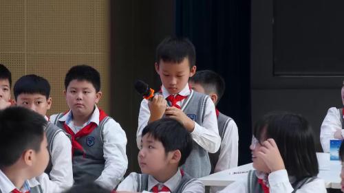 《比较不同的土壤》2025教科版四年级下册科学优质课展示活动-新疆兵团