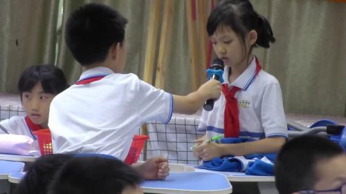 《走进民间玩具 拨动时光的旋律》