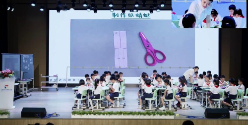 《蚕变了新模样一》2025教科版科学三年级下册优质课展示活动-湖南