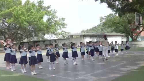 《1. 武术手型——拳掌勾 2. 游戏：