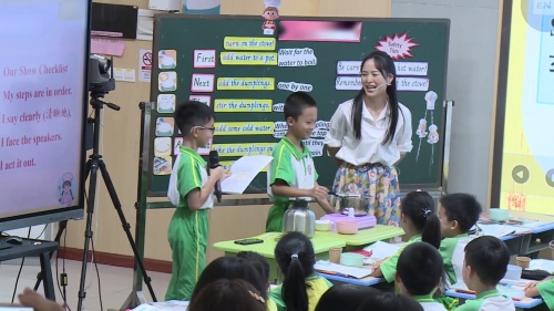 《Unit 3 I’m the chef today & How to cook noodles》教科版四上英语2025年1+3主题式融合大教研研讨课视频