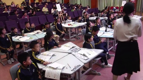 《有余数的除法》苏教版二上数学2025“跨学科融合 核心素养导向的课堂新样态”教学研讨课视频