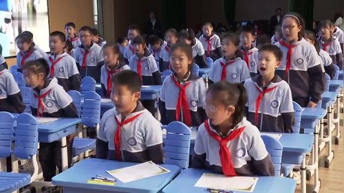 《麻雀》部编版四上语文2025展示课视频