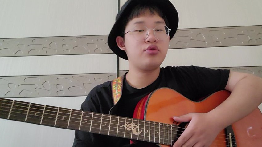 刘嘉卓吉他进阶技巧大全：从点弦到推弦30课