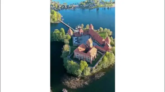 极简风景绘画课：新手快速掌握风景画技巧