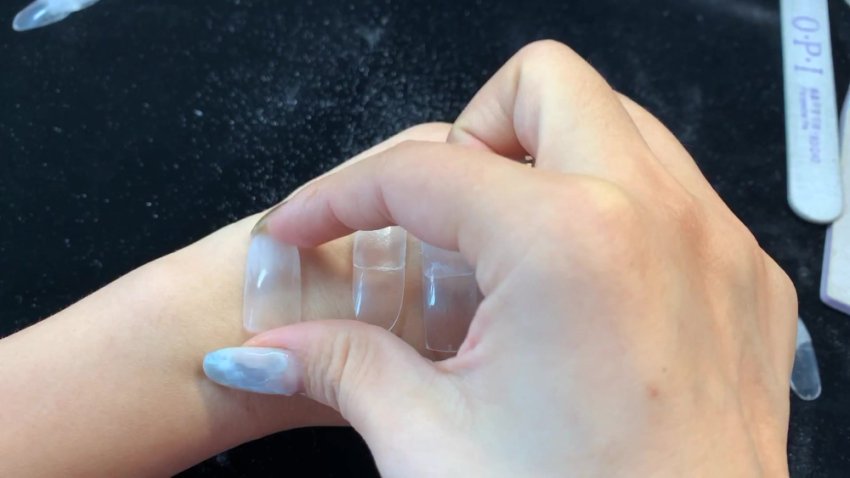 《零基础美甲教程126集：从入门到精通》